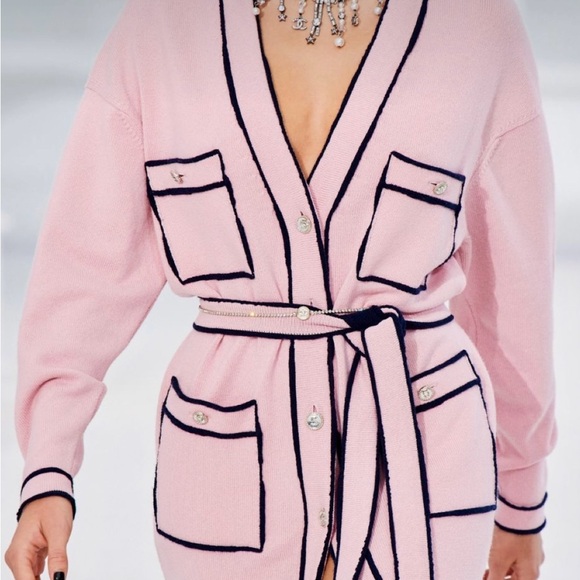 Chanel 21S Runway Cashmere Dress/Cardigan - BNWT - Picture 2 of 11